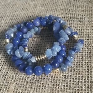 Three Vivi blue gold stretch branches